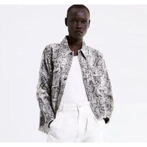 Zara Jean Jacket Snake Print Raw Hem Studded Elbow Patch Snap Front High-Low Poc